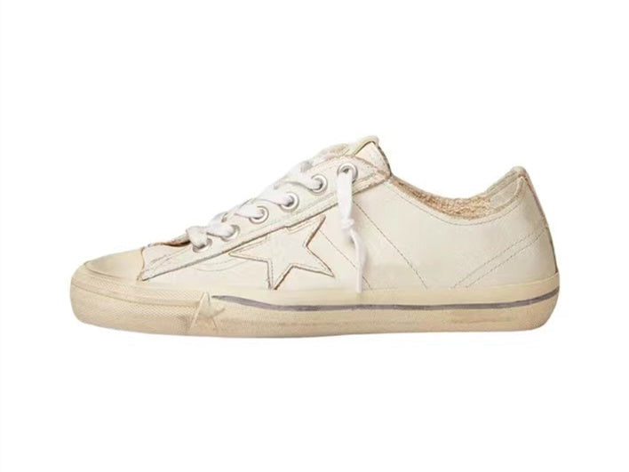GOLDEN GOOSE V-Star In White
