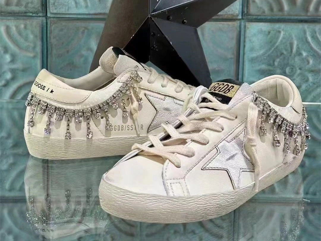 (Pre Order)GOLDEN GOOSE Super-Star sneakers in beige with silver star